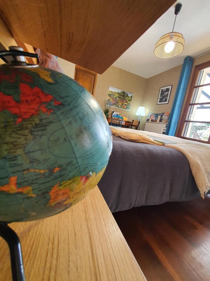 A L'Ecole Buissonniere, Chambre D'Hotes En Sidobre Lacrouzette Екстер'єр фото